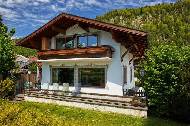 Haus Almrose contacts